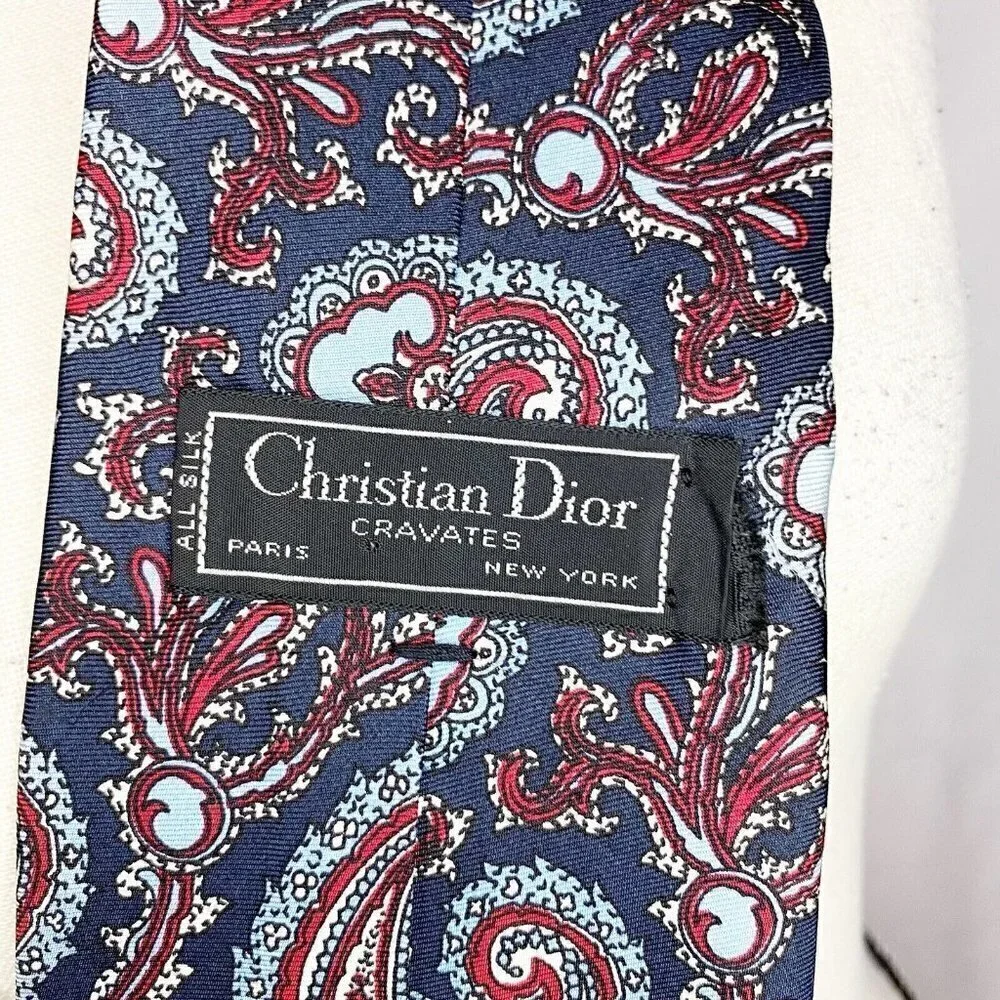 Vintage Christian Dior Paisley Tie Paris New York Pure 100% Silk 54”X 4”